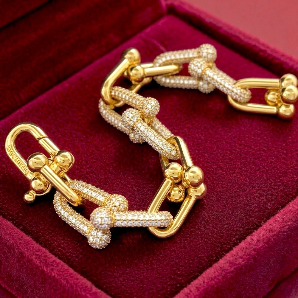 Gold Hardware Graduated 14K Gold Plated CZ Link Chain U Link luxury bracelet